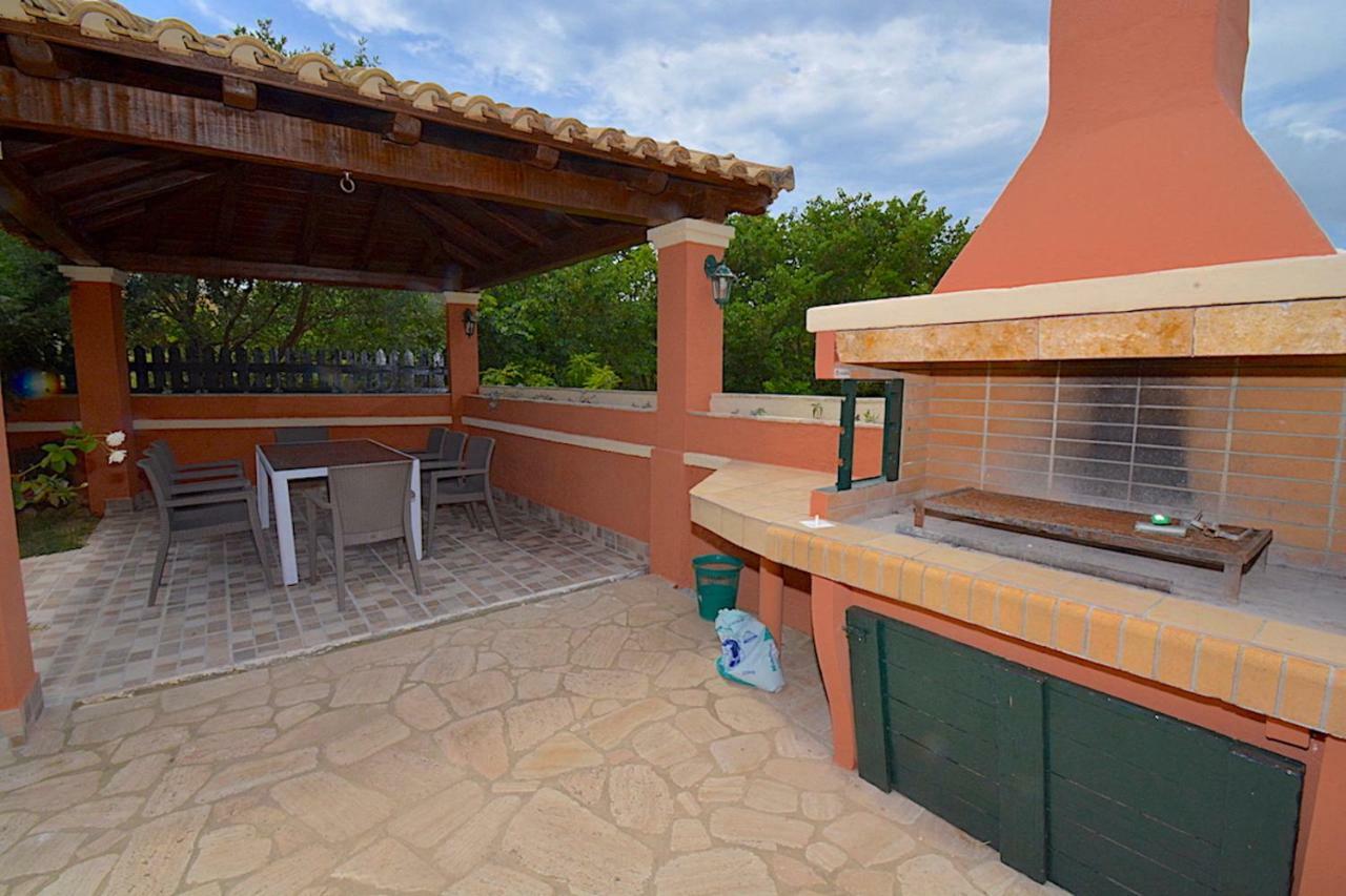 Villa Alex Sinarades Exterior photo