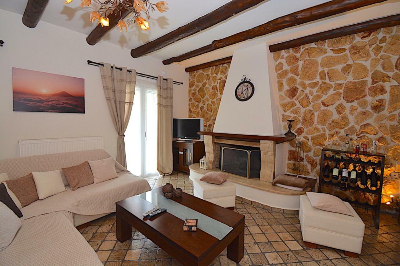 Villa Alex Sinarades Exterior photo