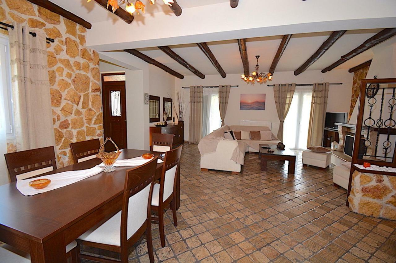 Villa Alex Sinarades Exterior photo