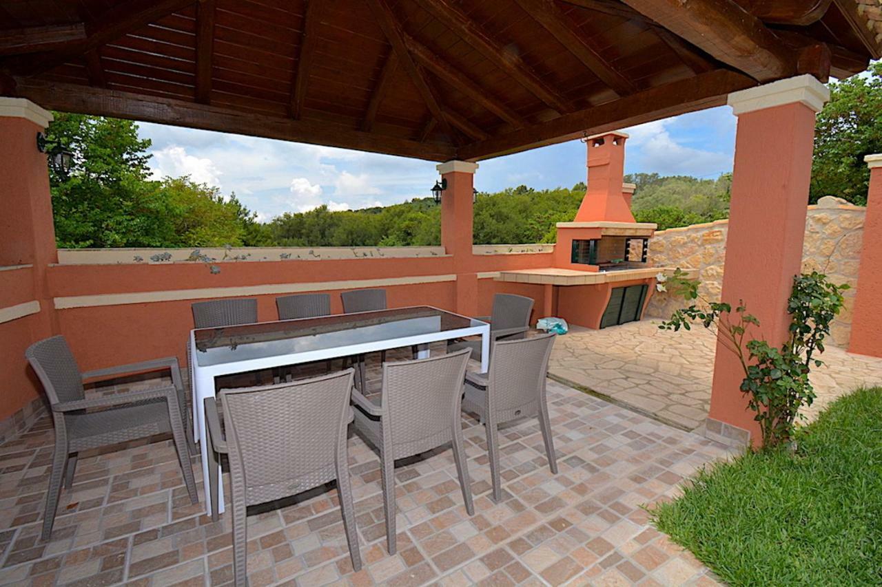 Villa Alex Sinarades Exterior photo